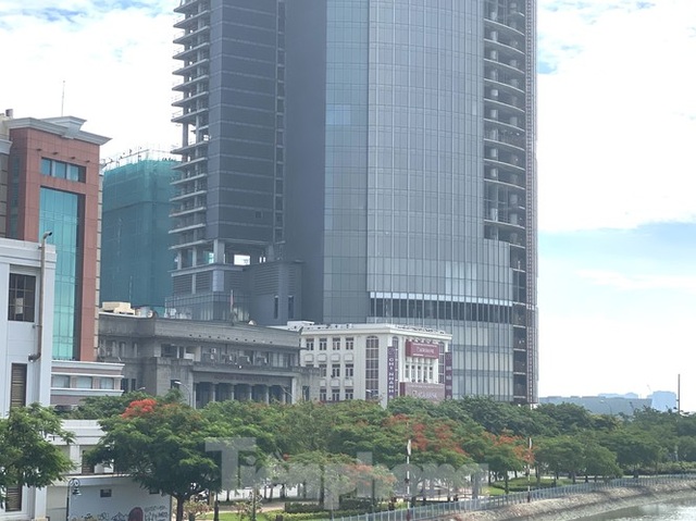Cận cảnh cao ốc đất vàng ngàn tỷ rao bán vẫn ế - 7 Cận cảnh cao ốc đất vàng ngàn tỷ rao bán vẫn ế - 7