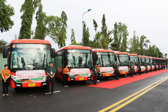 Hành trình 20 năm vận tải hành khách của hãng xe Phương Trang - 2 Hành trình 20 năm vận tải hành khách của hãng xe Phương Trang - 2
