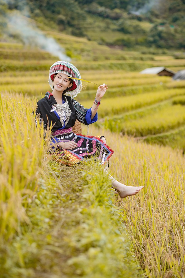 Miss Asia Tourism is infatuated with the beauty of autumn Tu Le, Mu Cang Chai - 2