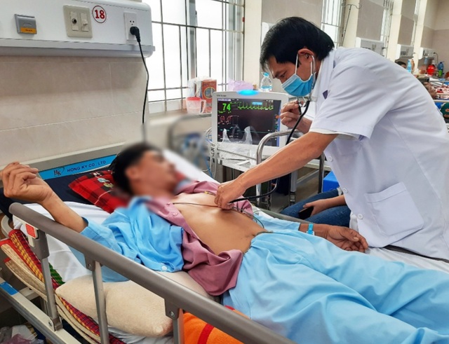 Nhiều bệnh nhân nhồi máu cơ tim cấp thoát tử thần nhờ can thiệp tim mạch - 1 Nhiều bệnh nhân nhồi máu cơ tim cấp thoát tử thần nhờ can thiệp tim mạch - 1
