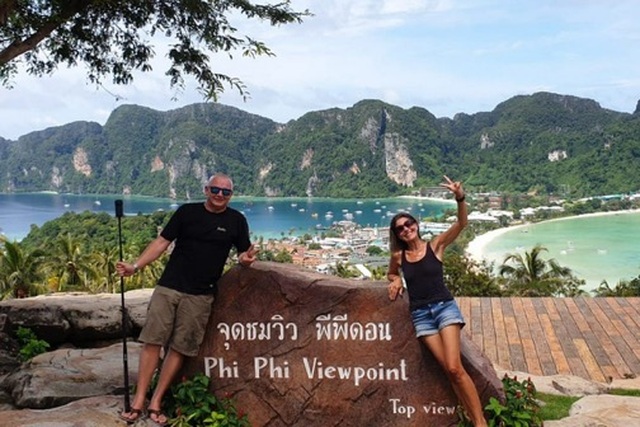 Tình huống “mắc kẹt” đem lại cho du khách những trải nghiệm thú vị - 1 Tình huống “mắc kẹt” đem lại cho du khách những trải nghiệm thú vị - 1