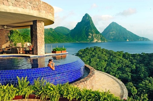 Hè 2020 - mùa du khách thượng lưu “thôn tính” khách sạn, resort - 2 Hè 2020 - mùa du khách thượng lưu “thôn tính” khách sạn, resort - 2