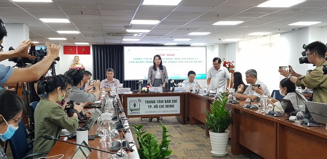 Vì sao nhóm hành khách thuộc diện cách ly Covid-19 gây “náo loạn” sân bay? - 5 Vì sao nhóm hành khách thuộc diện cách ly Covid-19 gây “náo loạn” sân bay? - 5