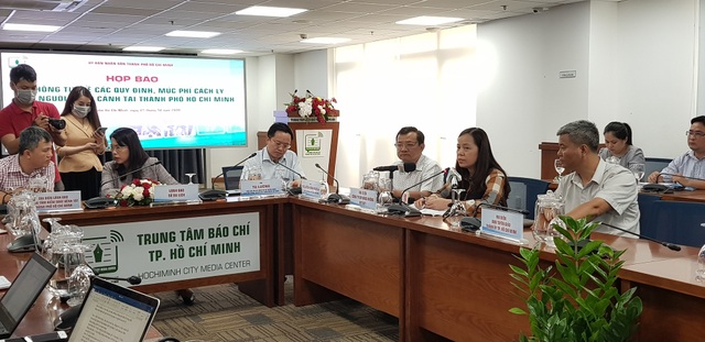Vì sao nhóm hành khách thuộc diện cách ly Covid-19 gây “náo loạn” sân bay? - 4 Vì sao nhóm hành khách thuộc diện cách ly Covid-19 gây “náo loạn” sân bay? - 4