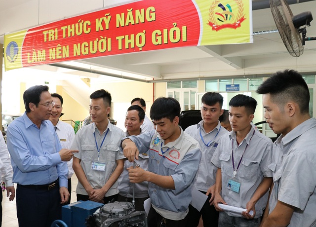 Thủ tướng chọn ngày 4/10 là Ngày Kỹ năng lao động Việt Nam - 1