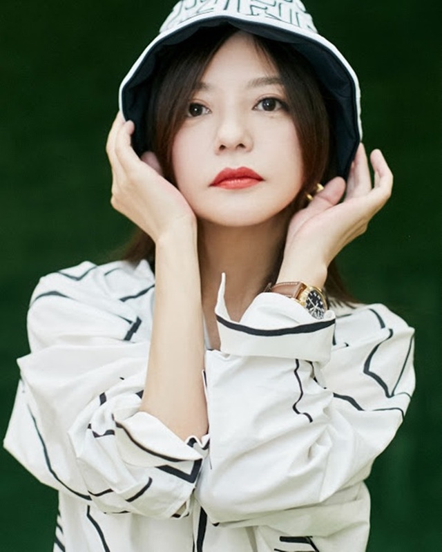 Triệu Vy đã bí mật ly hôn, nhường quyền nuôi con cho chồng? - 5 Triệu Vy đã bí mật ly hôn, nhường quyền nuôi con cho chồng? - 5