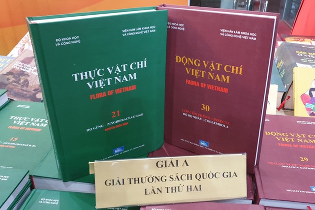 Vì sao Giải thưởng sách Quốc gia lần thứ 3 bị khuyết 2 giải A? - 3 Vì sao Giải thưởng sách Quốc gia lần thứ 3 bị khuyết 2 giải A? - 3