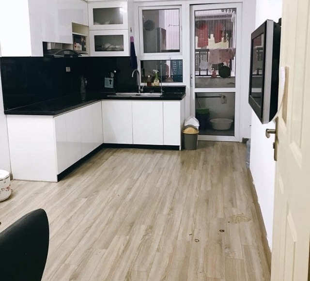 Bỏ việc ngân hàng về bán trà đá, chị gái Hà Nội “tậu” 2 căn nhà bạc tỷ - 3 Bỏ việc ngân hàng về bán trà đá, chị gái Hà Nội “tậu” 2 căn nhà bạc tỷ - 3
