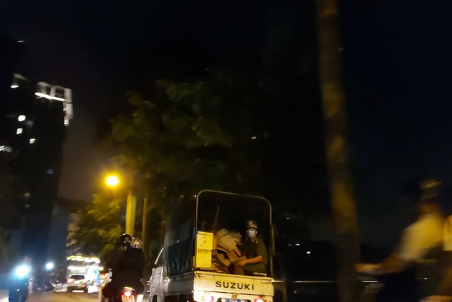 Bí ẩn cuộc điện thoại “tiên tri” giúp quán nước vỉa hè hồ Tây “sống khỏe” - 8