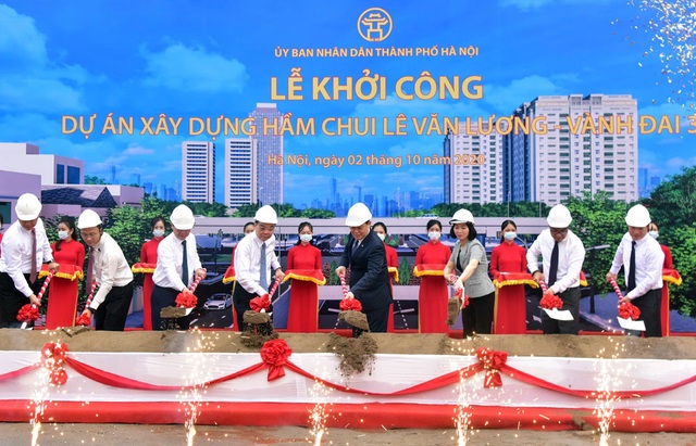 Hanoi started a nearly 700 billion tunnel through the Le Van Luong - Ring 3 - 2 intersection