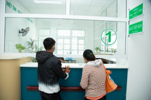 Ninh Thuận lần đầu tiên có khám bệnh, chữa bệnh theo yêu cầu - 2 Ninh Thuận lần đầu tiên có khám bệnh, chữa bệnh theo yêu cầu - 2