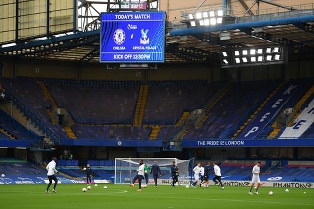 Chelsea 4-0 Crystal Palace: Defenders stamp - 16