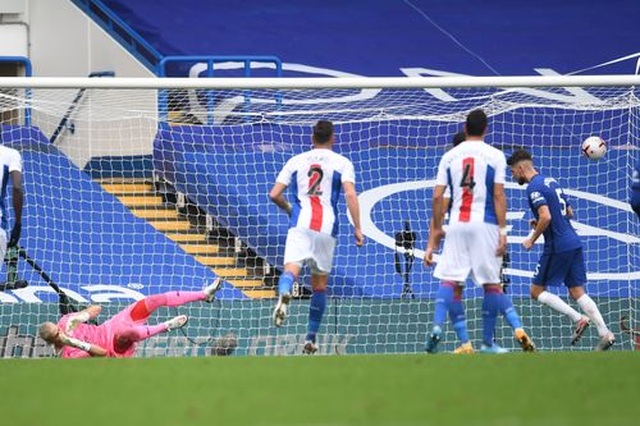 Chelsea 4-0 Crystal Palace: Defenders stamp - 5