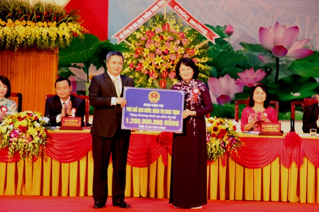 Đưa Hà Tĩnh trở thành một trong những cực phát triển của cụm Bắc Trung Bộ - 4 Đưa Hà Tĩnh trở thành một trong những cực phát triển của cụm Bắc Trung Bộ - 4