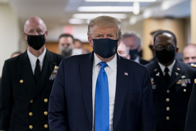 Nhà cái Anh dừng đặt cược kết quả bầu cử vì ông Trump mắc Covid-19 - 2 Nhà cái Anh dừng đặt cược kết quả bầu cử vì ông Trump mắc Covid-19 - 2