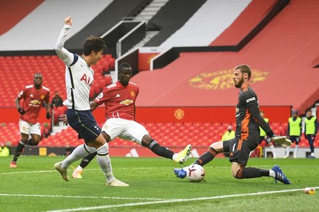 Man Utd 1-6 Tottenham: Địa chấn ở Old Trafford - 11