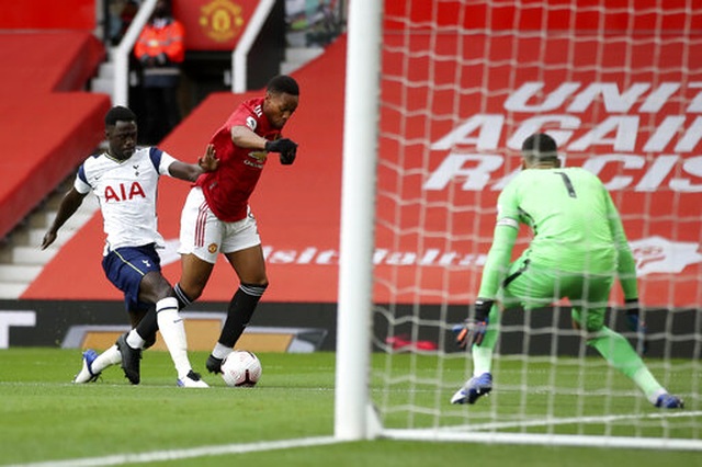 Man Utd 1-6 Tottenham: Địa chấn ở Old Trafford - 17