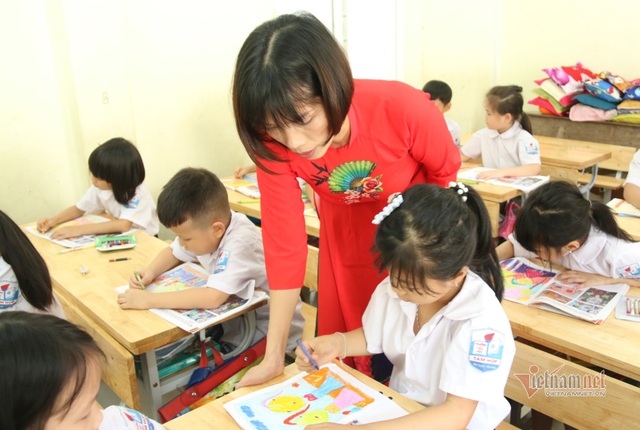 Chương trình sách giáo khoa lớp 1 mới: Nặng là do chưa biết cách dạy? - 1 Chương trình sách giáo khoa lớp 1 mới: Nặng là do chưa biết cách dạy? - 1