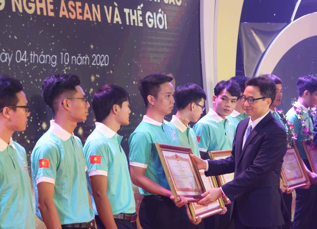 Lấy ngày 4/10 hàng năm là Ngày Kỹ năng lao động Việt Nam - 3 Lấy ngày 4/10 hàng năm là Ngày Kỹ năng lao động Việt Nam - 3