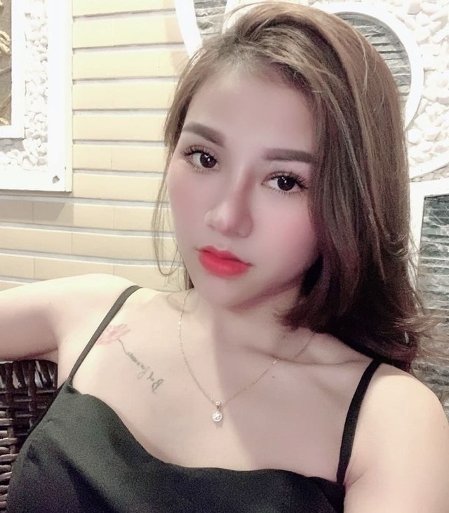 Hot girl cầm đầu đường dây gái gọi liên tỉnh - 1