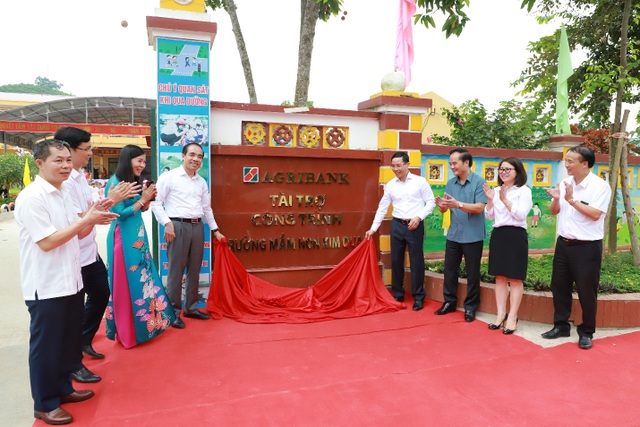 Tuyên Quang: Khánh thành công trình Trường Mầm non Kim Quan, huyện Yên Sơn do Agribank tài trợ - 3 Tuyên Quang: Khánh thành công trình Trường Mầm non Kim Quan, huyện Yên Sơn do Agribank tài trợ - 3
