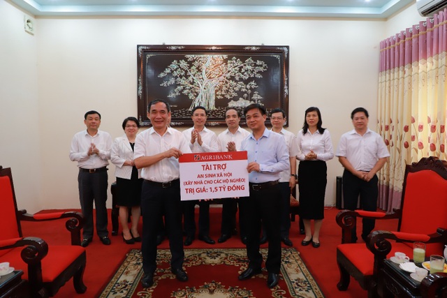 Tuyên Quang: Khánh thành công trình Trường Mầm non Kim Quan, huyện Yên Sơn do Agribank tài trợ - 4 Tuyên Quang: Khánh thành công trình Trường Mầm non Kim Quan, huyện Yên Sơn do Agribank tài trợ - 4