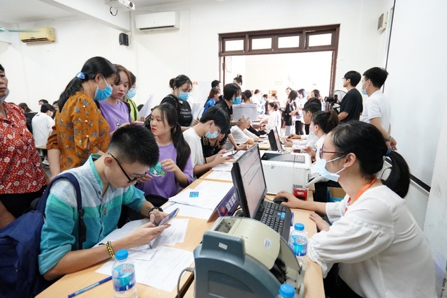 Trường ĐH Đại Nam xét tuyển bổ sung đến hết 15/10 - 2 Trường ĐH Đại Nam xét tuyển bổ sung đến hết 15/10 - 2