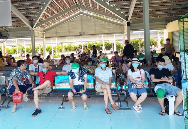 Khánh Hòa nỗ lực phục hồi du lịch sau “làn sóng” Covid-19 thứ 2 - 1 Khánh Hòa nỗ lực phục hồi du lịch sau “làn sóng” Covid-19 thứ 2 - 1