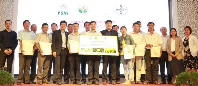Dự án toàn cầu của Bayer hỗ trợ nông dân ứng phó đại dịch Covid -19 và hạn mặn - 1 Dự án toàn cầu của Bayer hỗ trợ nông dân ứng phó đại dịch Covid -19 và hạn mặn - 1