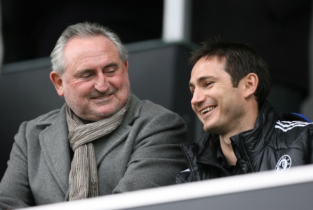 Bối cảnh gia đình cực kỳ có “số má” của HLV Frank Lampard - 1 Bối cảnh gia đình cực kỳ có “số má” của HLV Frank Lampard - 1
