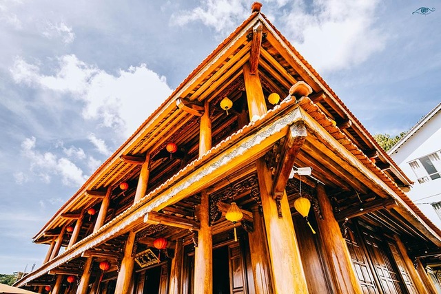 Cận cảnh nhà sàn rộng 300m2 toàn gỗ quý của vị doanh nhân ở Đà Lạt - 7