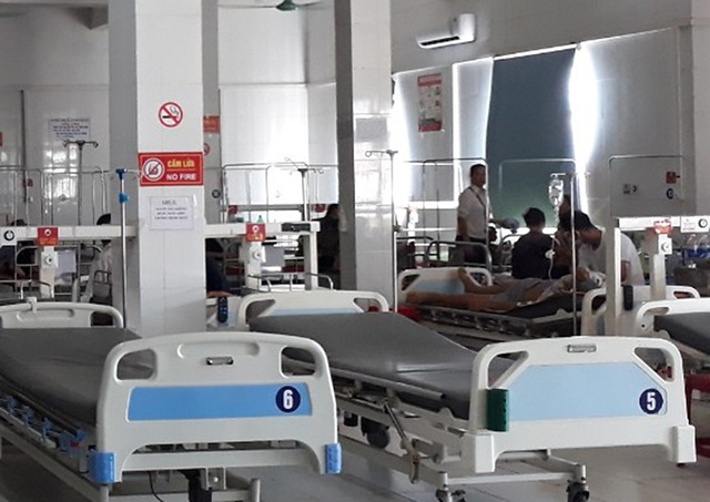 4 bệnh nhân nhập viện do ngộ độc nấm rừng - 1 4 bệnh nhân nhập viện do ngộ độc nấm rừng - 1