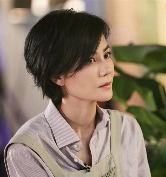 Cuộc sống tự do và hạnh phúc của “thiên hậu” Vương Phi - 11 Cuộc sống tự do và hạnh phúc của “thiên hậu” Vương Phi - 11