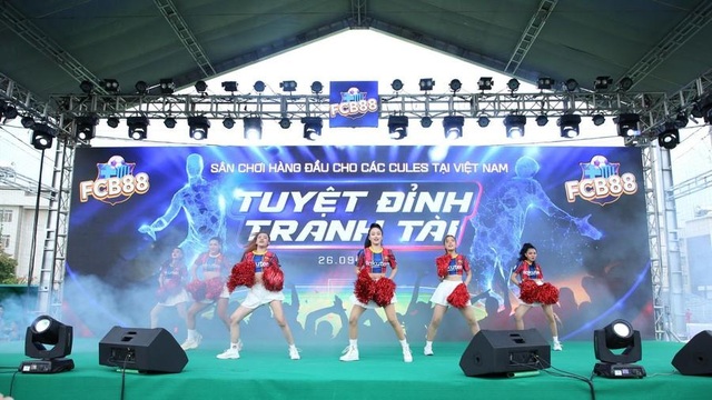 Siêu hùng tranh đấu - Sân chơi hàng đầu cho các Cule tại Việt Nam - 1 Siêu hùng tranh đấu - Sân chơi hàng đầu cho các Cule tại Việt Nam - 1