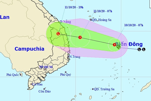 Trung Bộ chưa chấm dứt mưa lớn lại chuẩn bị hứng chịu áp thấp nhiệt đới - 1