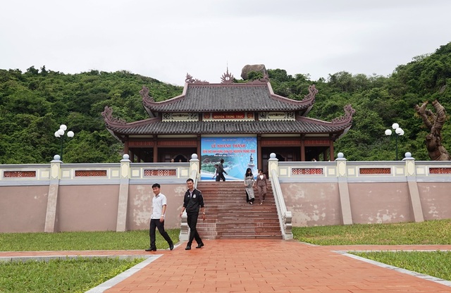 Khánh thành Đền thờ Anh hùng dân tộc Nguyễn Trung Trực - 4 Khánh thành Đền thờ Anh hùng dân tộc Nguyễn Trung Trực - 4