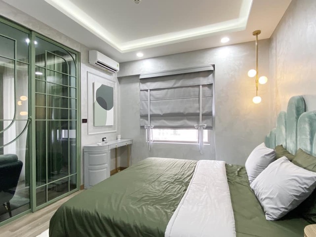 Độc đáo căn hộ màu xanh đẹp như tranh của vợ chồng trẻ Sài Gòn - 7 Độc đáo căn hộ màu xanh đẹp như tranh của vợ chồng trẻ Sài Gòn - 7