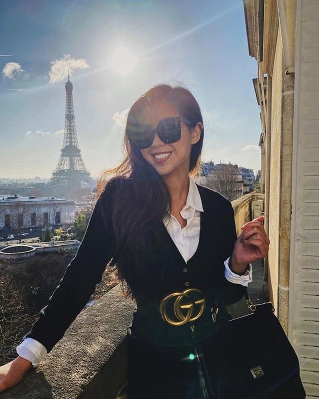 Rich kid Tiên Nguyễn nhận danh hiệu doanh nhân TP.HCM tiêu biểu ở tuổi 24 - 7 Rich kid Tiên Nguyễn nhận danh hiệu doanh nhân TP.HCM tiêu biểu ở tuổi 24 - 7