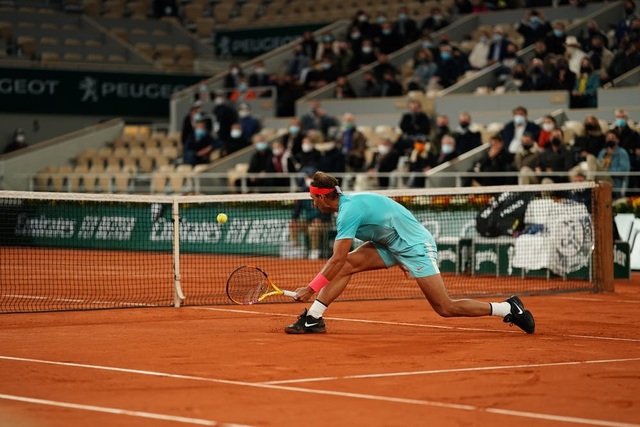 Những khoảnh khắc Nadal đánh bại Djokovic, lập chuỗi kỷ lục mới - 5 Những khoảnh khắc Nadal đánh bại Djokovic, lập chuỗi kỷ lục mới - 5