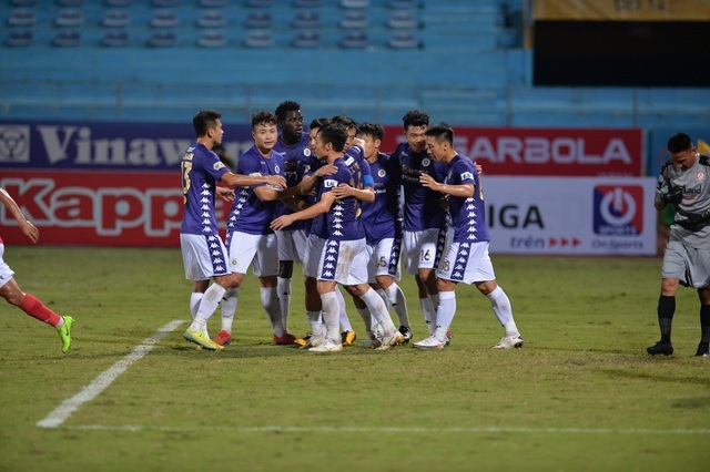 CLB TPHCM hụt hơi, Sài Gòn FC đua vô địch với CLB Hà Nội và Viettel - 3 CLB TPHCM hụt hơi, Sài Gòn FC đua vô địch với CLB Hà Nội và Viettel - 3