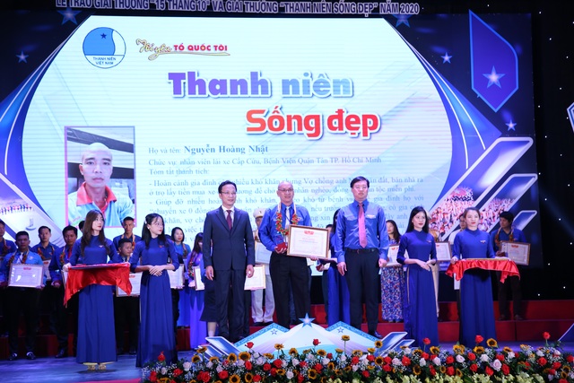 Vinh danh những thanh niên sống đẹp - 3 Vinh danh những thanh niên sống đẹp - 3