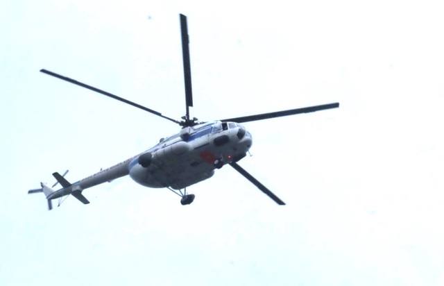 Hai trực thăng không quân từ Đà Nẵng ra Huế cứu hộ thủy điện Rào Trăng 3