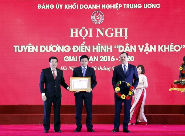 Đảng bộ Tổng Công ty Khí Việt Nam được tuyên dương điển hình “Dân vận khéo” - 1 Đảng bộ Tổng Công ty Khí Việt Nam được tuyên dương điển hình “Dân vận khéo” - 1