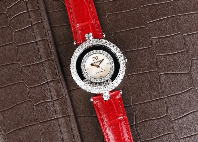 Đăng Quang Watch giảm 30% tặng ngay 20 triệu đồng tiền mặt nhân dịp 20/10 - 1 Đăng Quang Watch giảm 30% tặng ngay 20 triệu đồng tiền mặt nhân dịp 20/10 - 1