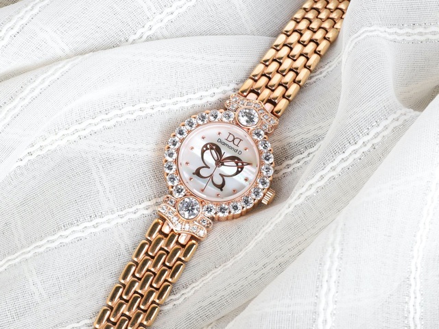 Đăng Quang Watch giảm 30% tặng ngay 20 triệu đồng tiền mặt nhân dịp 20/10 - 2 Đăng Quang Watch giảm 30% tặng ngay 20 triệu đồng tiền mặt nhân dịp 20/10 - 2
