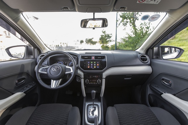 Toyota Rush - SUV 7 chỗ đáng cân nhắc cho gia đình - 2 Toyota Rush - SUV 7 chỗ đáng cân nhắc cho gia đình - 2