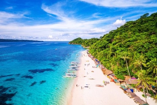Đảo thiên đường Boracay mở cửa đón du khách trong nước và quốc tế - 2 Đảo thiên đường Boracay mở cửa đón du khách trong nước và quốc tế - 2