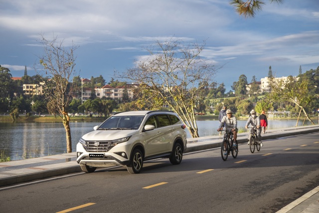 Toyota Rush - SUV 7 chỗ đáng cân nhắc cho gia đình - 5 Toyota Rush - SUV 7 chỗ đáng cân nhắc cho gia đình - 5