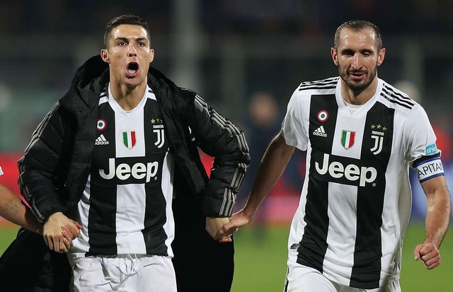 C.Ronaldo được bạn gái xinh đẹp động viên sau khi nhiễm Covid-19 - 4 C.Ronaldo được bạn gái xinh đẹp động viên sau khi nhiễm Covid-19 - 4