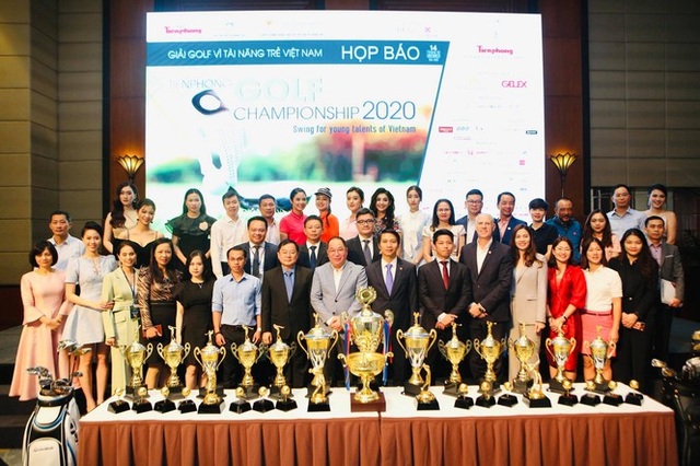 Nhiều hoa hậu Việt Nam tham dự Tiền Phong Golf Championship 2020 - 3 Nhiều hoa hậu Việt Nam tham dự Tiền Phong Golf Championship 2020 - 3